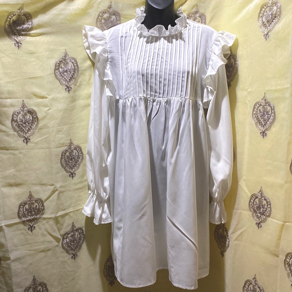 PRETTYLITTLETHING LONG SLEEVE WHITE RUFFLE-COLLAR/CUFF DRESS SZ 10